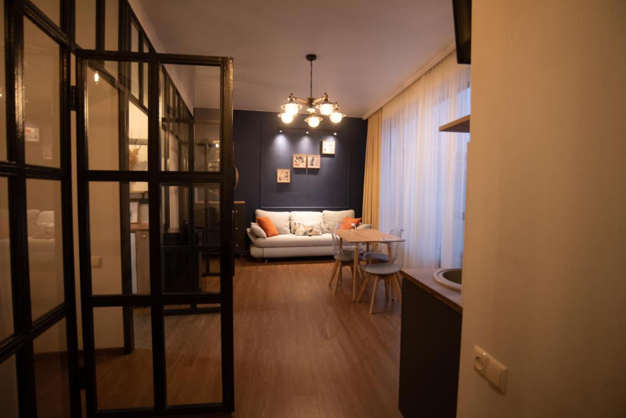 Luxury Apartment In Old Tbilisi With Terrace Eksteriør billede