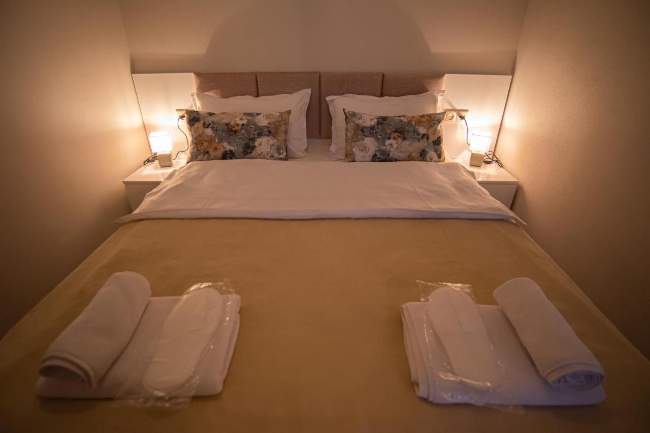 Luxury Apartment In Old Tbilisi With Terrace Eksteriør billede