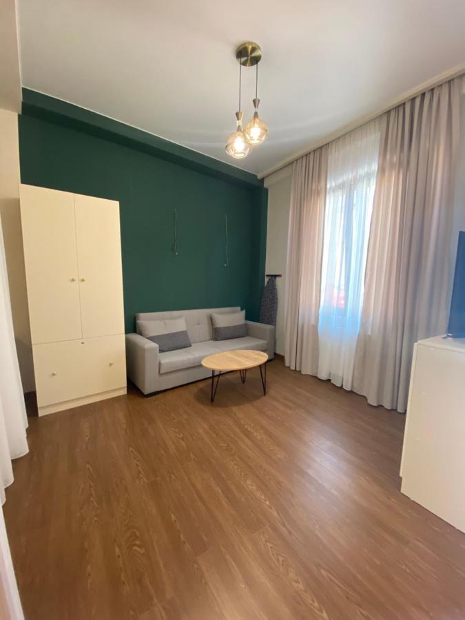 Luxury Apartment In Old Tbilisi With Terrace Eksteriør billede
