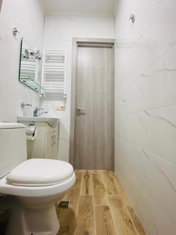 Luxury Apartment In Old Tbilisi With Terrace Eksteriør billede