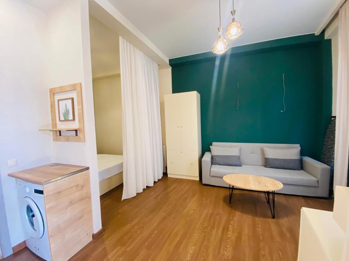 Luxury Apartment In Old Tbilisi With Terrace Eksteriør billede
