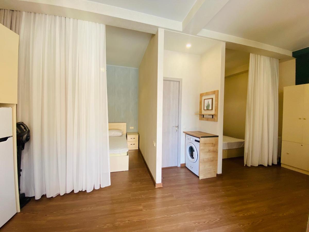 Luxury Apartment In Old Tbilisi With Terrace Eksteriør billede